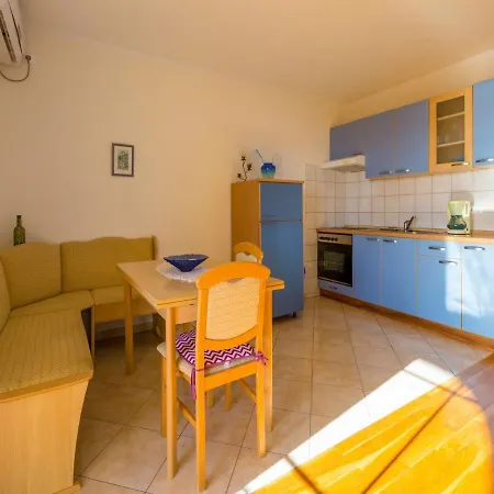 Apartments Roko Crikvenica Exterior photo