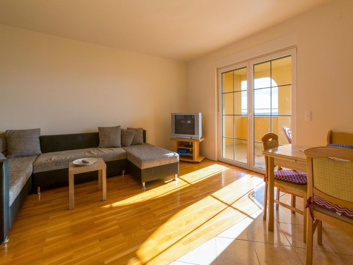 Roko Apartment Crikvenica