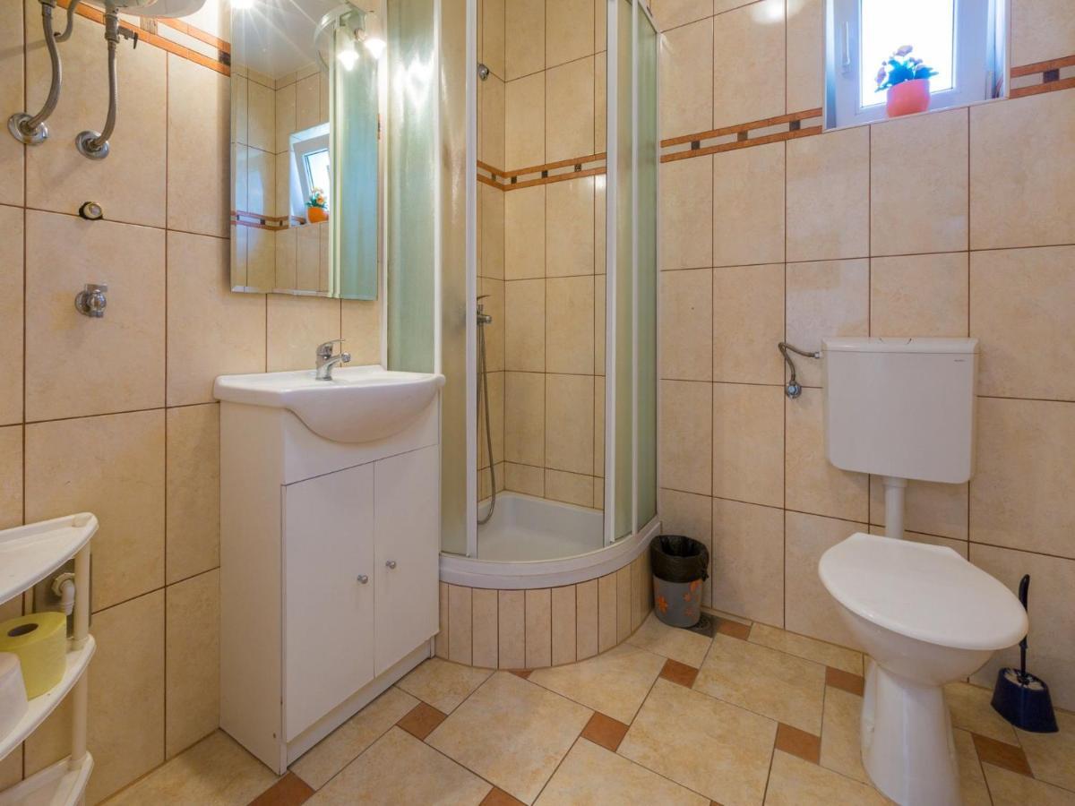 Apartment Roko *